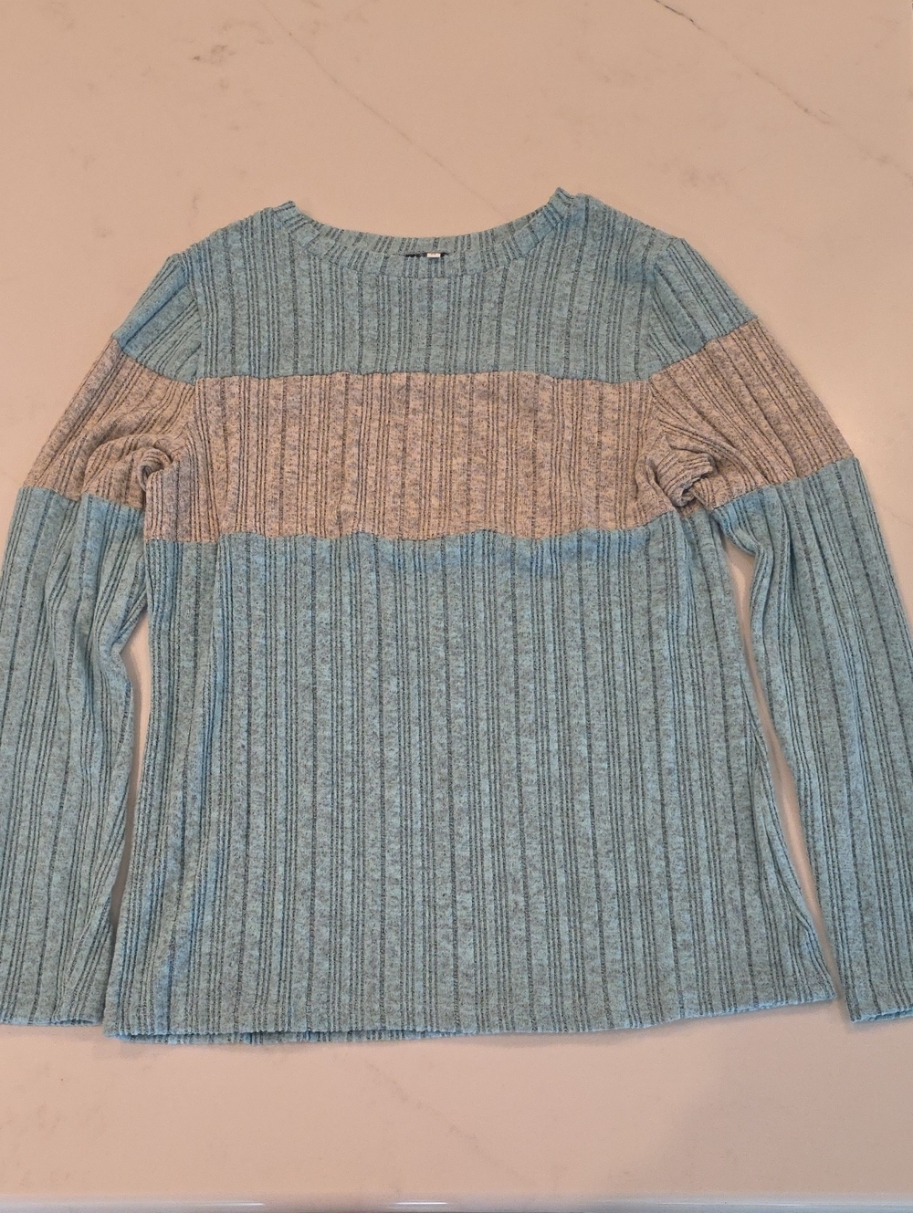 NWOT Women's Striped Ribbed Crewneck Sweater-Light Blue & Light Gray